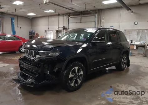 2023 Jeep Grand Cherokee 4Xe z USA, uszkodzony, nr VIN 1C4RJYB65PC669703
